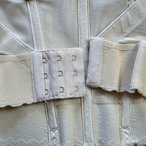 Vintage Adonna Bustier 34B Cream Underwire Longline Bra JCPenny 80s Pinup Corset - Picture 11 of 14